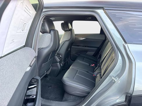 New 2026 Cadillac Optiq Sport 1 image 18