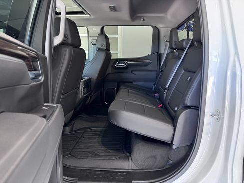 Certified 2026 GMC Sierra 1500 Elevation w/ Elevation Premium Package AWD/4WD image 13
