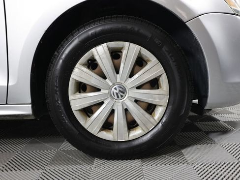 Used 2012 Volkswagen Jetta Sedan image 6