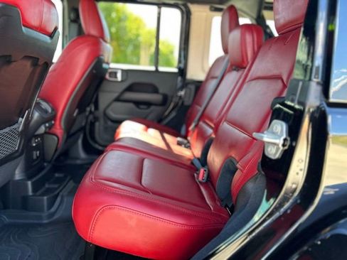 Used 2024 Jeep Wrangler Unlimited Rubicon 392 AWD/4WD image 26