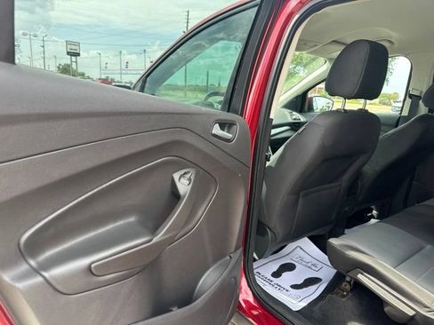 Used 2015 Ford Escape SE FWD image 28