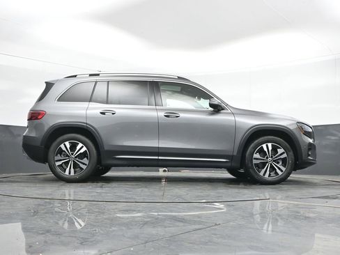 New 2026 Mercedes-Benz GLB 250 4MATIC image 35