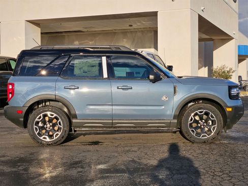 New 2025 Ford Bronco Sport Outer Banks w/ Outer Banks Tech Package+ image 4