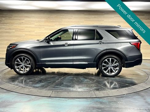 Used 2025 Ford Explorer Platinum w/ Ultimate Package AWD/4WD image 12