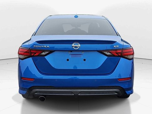 Used 2023 Nissan Sentra SR w/ Electronics Package FWD image 5