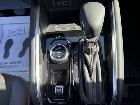 New 2026 GMC Canyon AT4 image 15