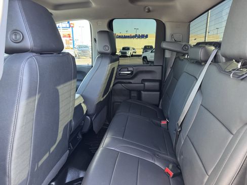 Used 2022 Chevrolet Silverado 2500 W/T w/ Gooseneck/5TH Wheel Package image 5