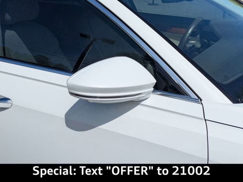 Used 2019 Audi A8 L 3.0T w/ Luxury Package image 11