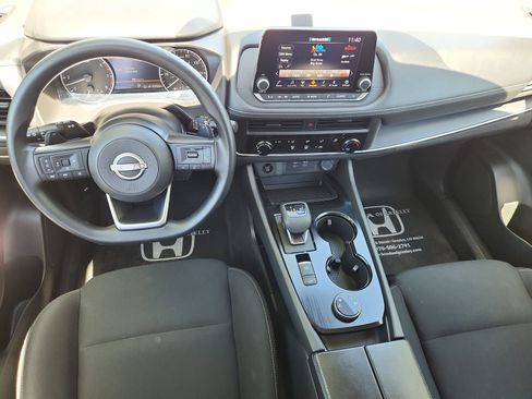 Used 2024 Nissan Rogue S AWD/4WD image 12