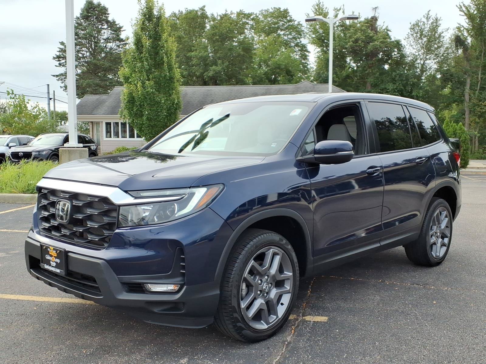 Certified 2023 Honda Passport EX-L image 3