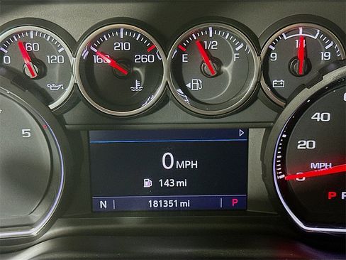 Used 2022 Chevrolet Silverado 3500 LT w/ Convenience Package image 15