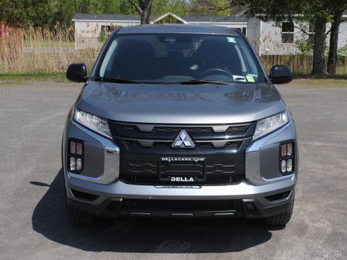 Used 2024 Mitsubishi Outlander Sport AWD image 2