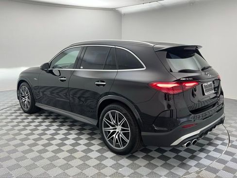 Used 2024 Mercedes-Benz GLC 43 AMG 4MATIC w/ Driver Assistance Package image 9