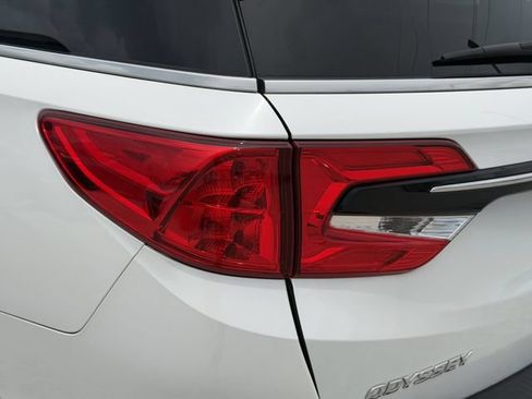 Used 2022 Honda Odyssey Touring image 14