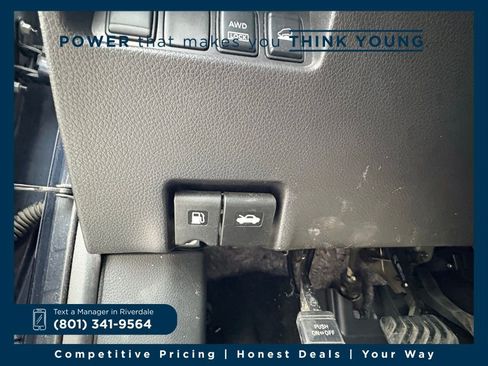 Used 2016 Nissan Rogue SL image 25