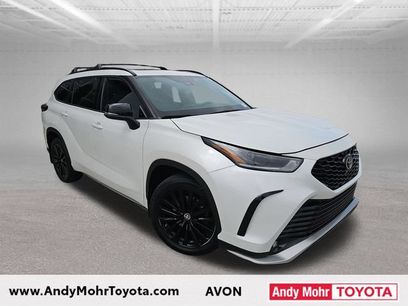 Used 2023 Toyota Highlander XSE