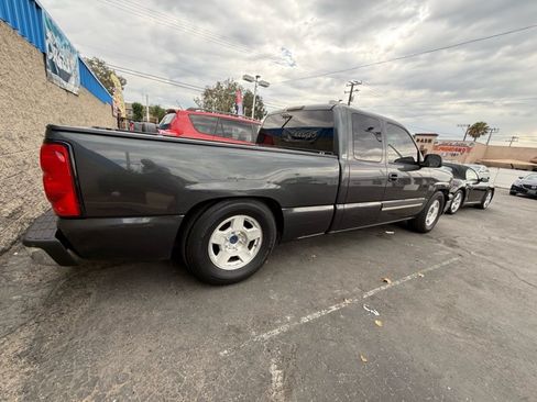 Used 2004 Chevrolet Silverado 1500 LS w/ Light Duty Power Package RWD image 6