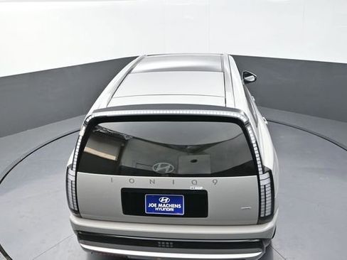 New 2026 Hyundai Ioniq 9 Limited AWD/4WD image 29