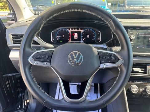 Used 2022 Volkswagen Taos SEL AWD/4WD image 15