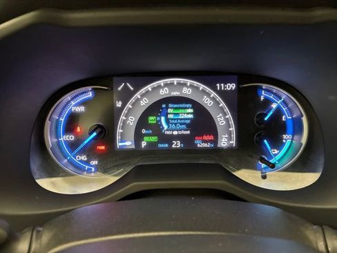 Used 2022 Toyota RAV4 XSE w/ Premium Package image 25