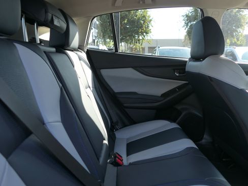 Used 2023 Subaru Crosstrek Hybrid w/ Popular Package #3 image 23