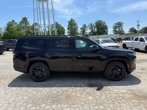 New 2026 Jeep Grand Wagoneer Summit AWD/4WD image 5