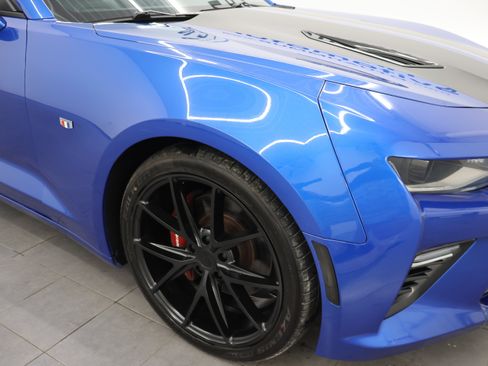 Used 2017 Chevrolet Camaro SS RWD image 25