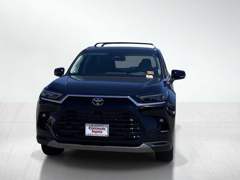 Used 2026 Toyota Grand Highlander AWD image 13