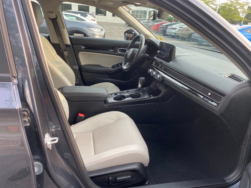 Certified 2024 Honda Civic Touring image 12