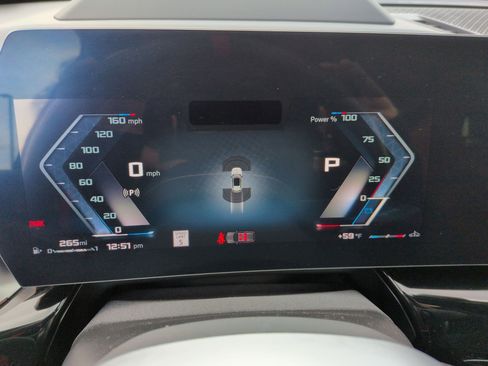 Certified 2024 BMW X1 M35i w/ Premium Package image 20