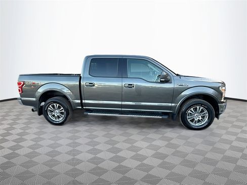 Used 2019 Ford F150 Lariat w/ Trailer Tow Package image 5
