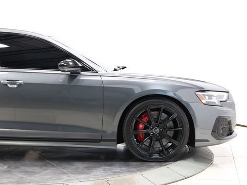 Used 2023 Audi S8 w/ S8 Comfort Plus Package AWD/4WD image 64