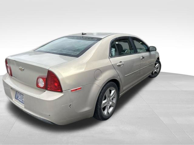 Used 2011 Chevrolet Malibu LS FWD image 12