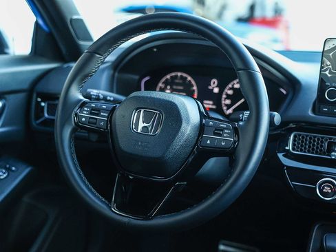 Used 2025 Honda Civic Sport image 21