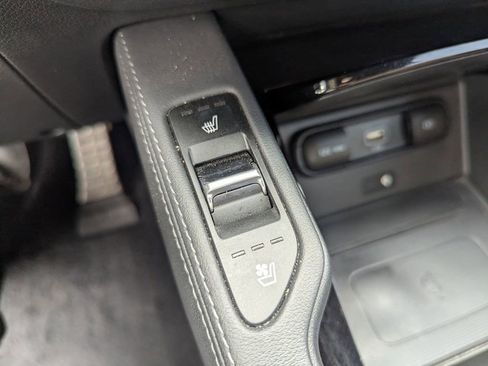 Used 2022 Kia Telluride SX w/ SX Prestige Package image 23