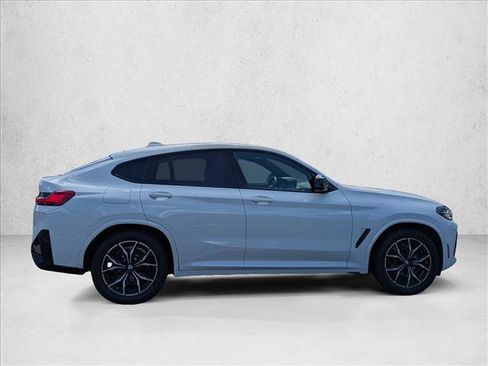 Used 2024 BMW X4 M40i AWD/4WD image 4