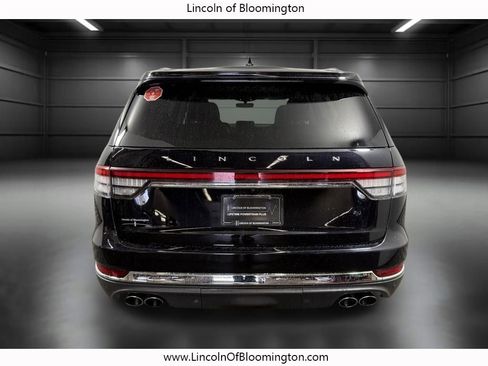 Certified 2022 Lincoln Aviator Reserve w/ Equipment Group 201A AWD/4WD image 7
