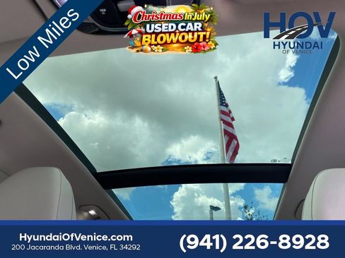 Certified 2024 Hyundai Tucson Limited FWD image 13