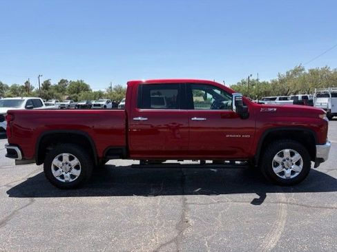 Used 2022 Chevrolet Silverado 2500 LTZ w/ LTZ Convenience Package AWD/4WD image 7