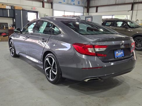 Used 2019 Honda Accord Sport image 17