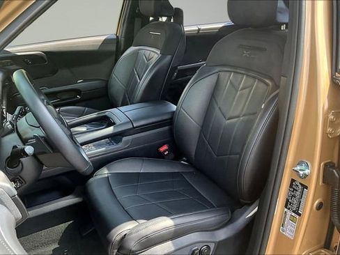 Used 2027 Kia Telluride SX Prestige X-Pro AWD/4WD image 21