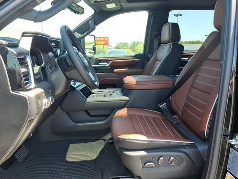 New 2026 GMC Sierra 2500 Denali Ultimate w/ Max Trailering Package AWD/4WD image 12