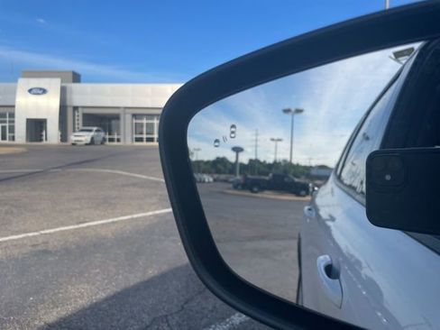 Used 2025 Ford Escape Active image 23