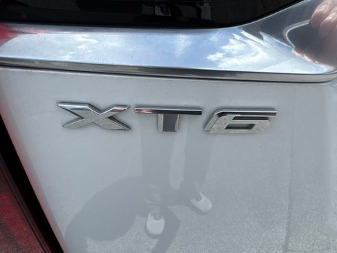 Used 2024 Cadillac XT6 Premium Luxury FWD image 42