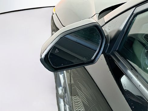 Used 2025 Kia K4 LXS image 16