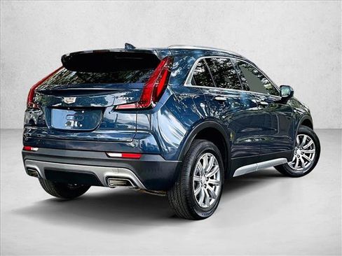 Used 2019 Cadillac XT4 Premium Luxury w/ Driver Awareness Package FWD image 2