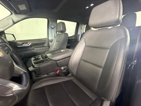 Used 2024 Chevrolet Silverado 1500 LT w/ Z71 Off-Road Package AWD/4WD image 13