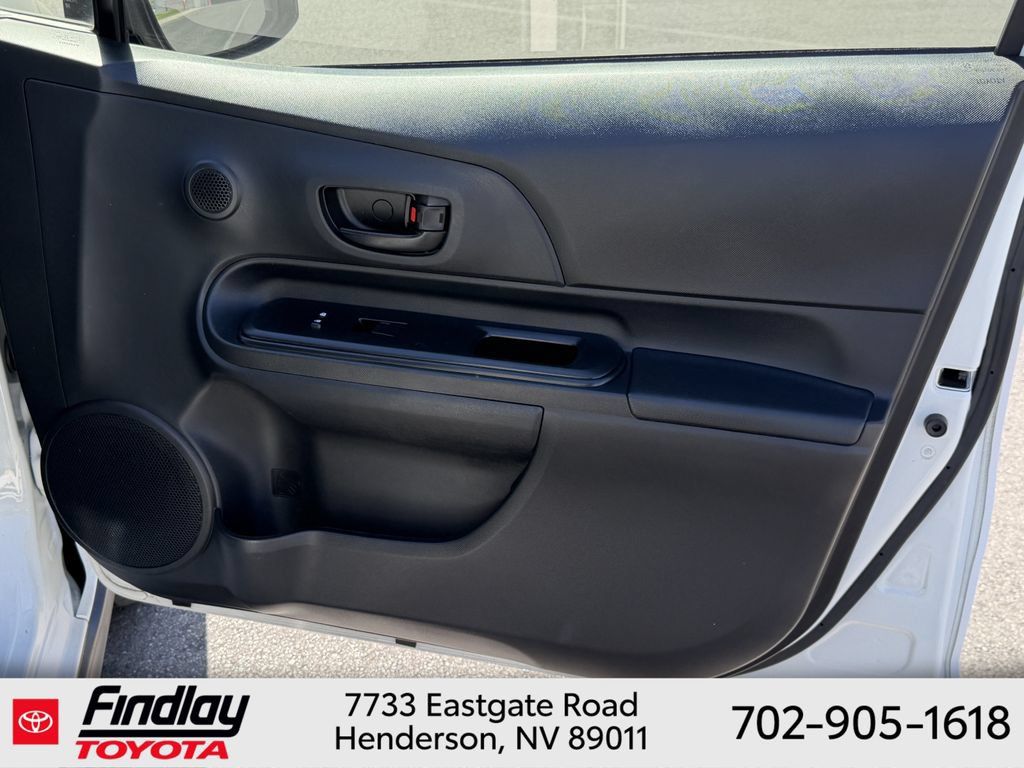 Certified 2018 Toyota Prius C One w/ Carpet Mat Package FWD image 15