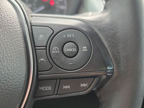 Used 2024 Toyota Corolla SE FWD image 13
