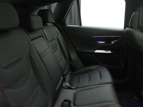 New 2026 Mercedes-Benz GLC 43 AMG 4MATIC image 10